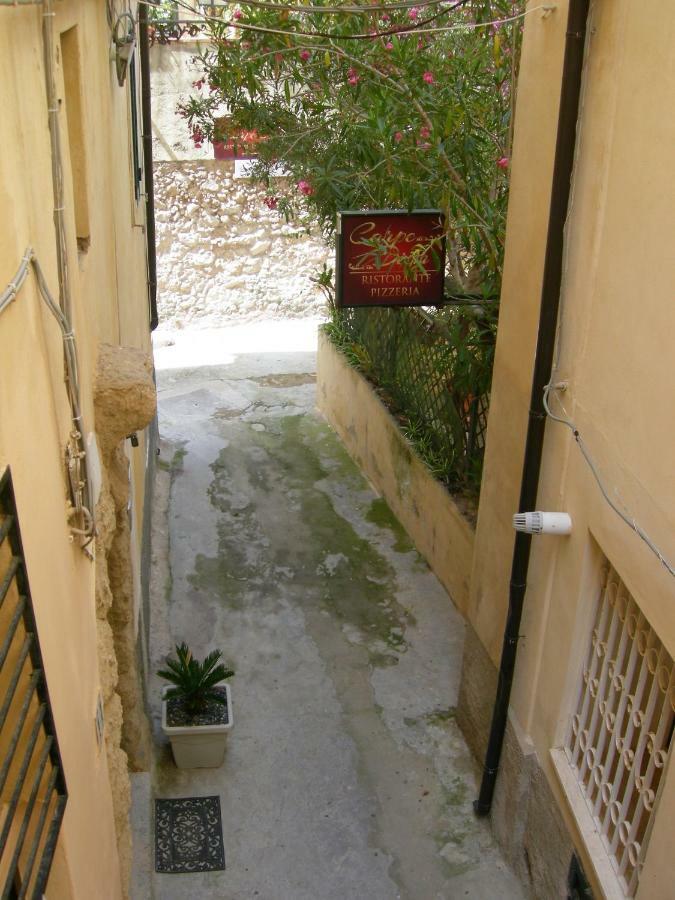 Astoria Tropea Centro Storico Exterior foto